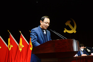2-張總講話_副本.jpg